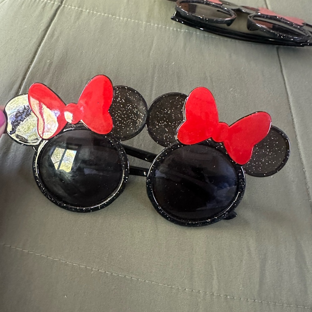 Minnie Mouse Inspired Sunglasses with Red Bows